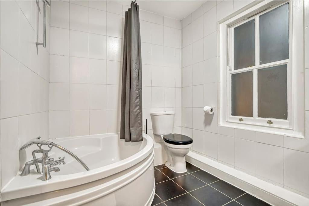 Apartment In Shoreditch/ Old St Лондон Екстериор снимка